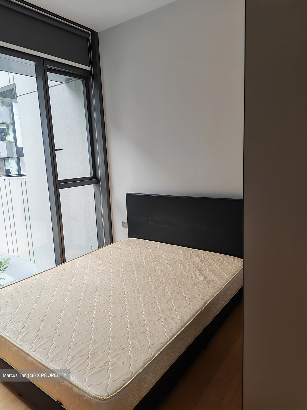 Haus On Handy (D9), Condominium #639886331